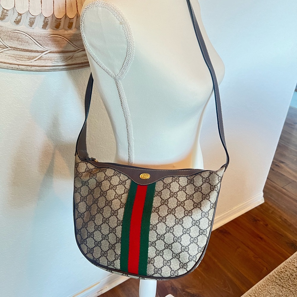 Vintage Sherry Line Hobo shoulder bag